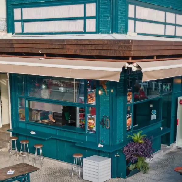 Grid Image Middle Top